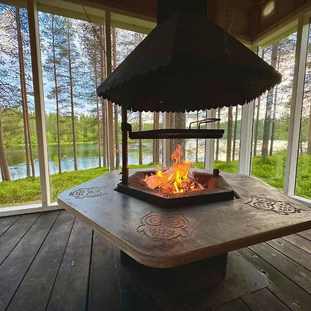 Syoete Huuhkamajat Cottage Eksteriør bilde