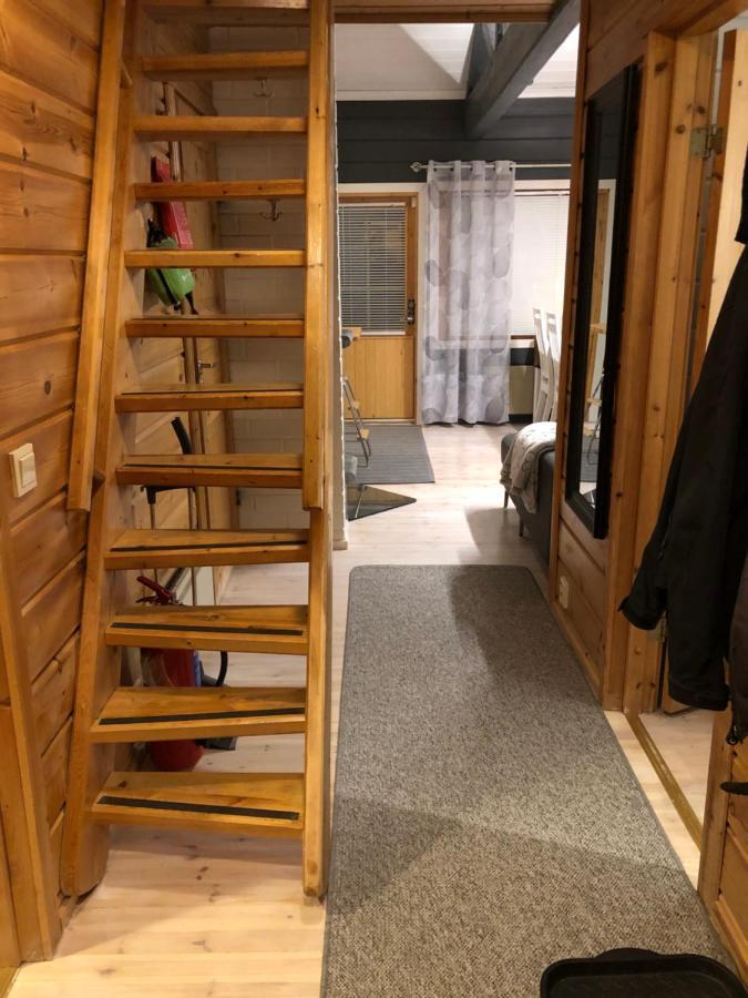 Syoete Huuhkamajat Cottage Eksteriør bilde