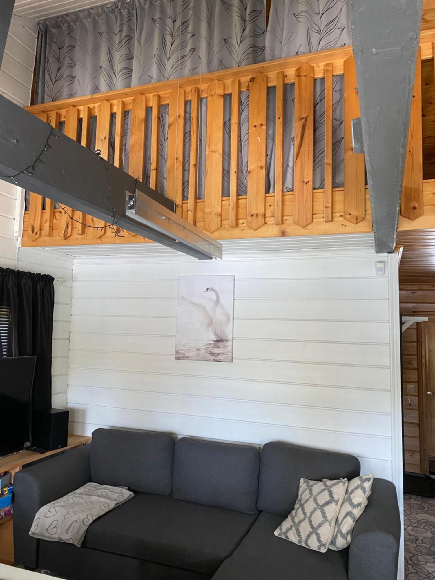 Syoete Huuhkamajat Cottage Eksteriør bilde